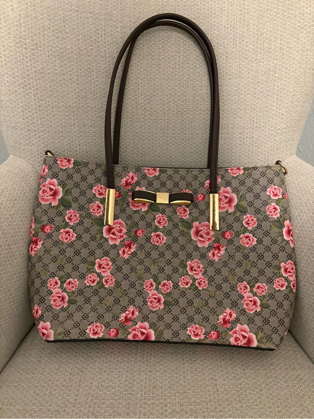 2 Floral Print Tote Bags in Pink and Brown leather - Picture 2 of 13